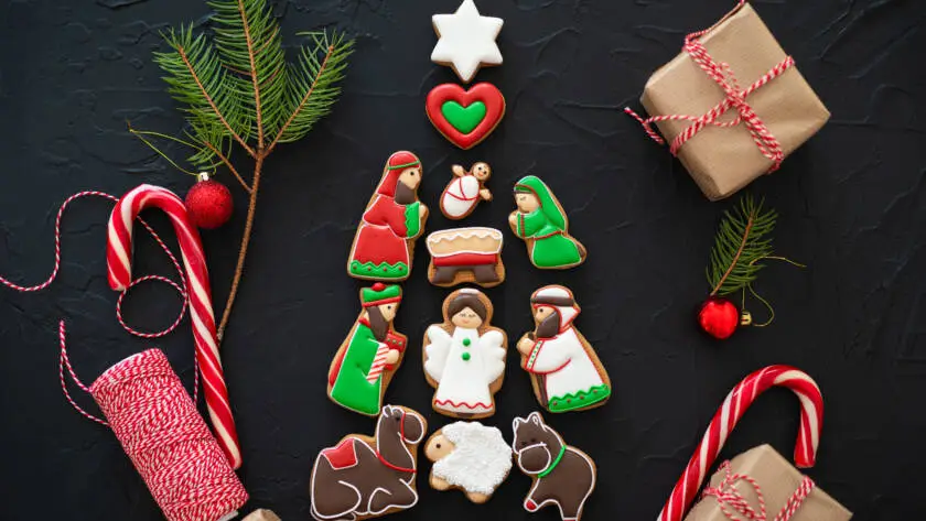 Holiday Treasures on the InfoStarBase