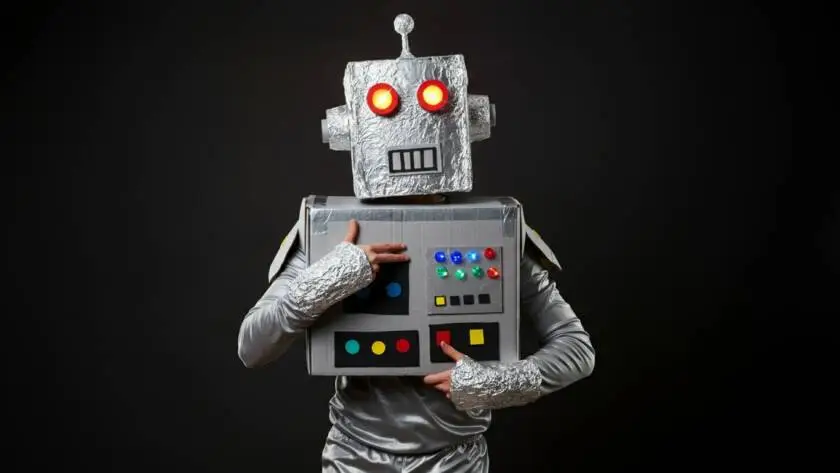 InfoStarBase Robot Costume